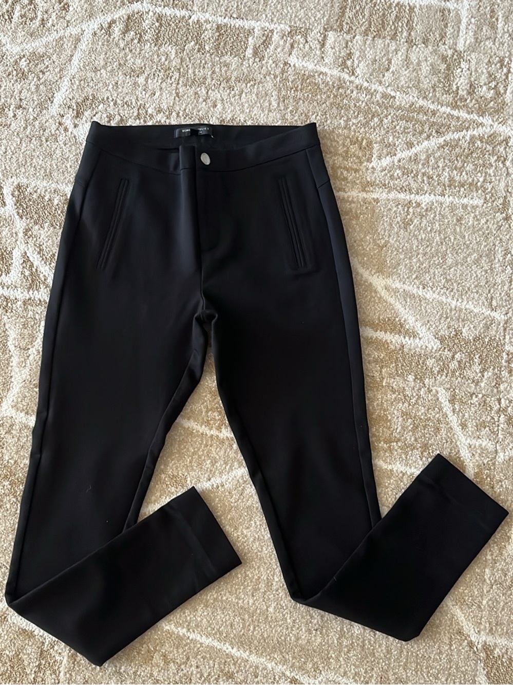 Romeo & Juliet Couture Black Pants Size Small